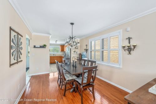 204 Hudson Ave, Middletown NJ  07748-5531 exterior