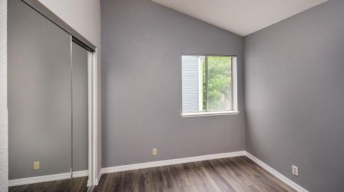 711 Portwalk Pl, Redwood City CA  94065-1811 exterior