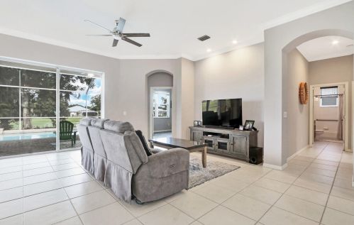 1556 Monarch Club Dr, Palm City FL  34990-8401 exterior