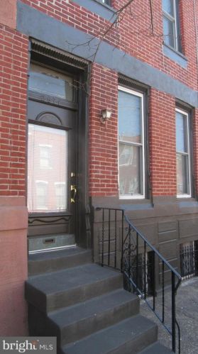 2671 Belgrade St, Philadelphia PA  19125-3821 exterior