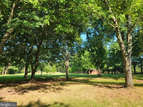 13501 Highland Farms Ct, Nokesville VA  20181-2811 exterior