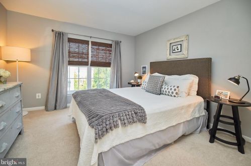 15120 Lilywood Ln, Haymarket VA  20169-6248 exterior