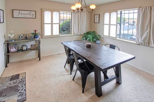 8410 Cypress Point Ln, Tucson AZ 85710-7108 exterior