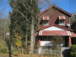 1420 Walters Ave, Pittsburgh, PA 15209-1709