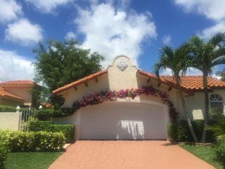 5190 Casa Real Dr, Delray Beach FL  33484-6660 exterior