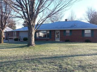 902 Olds Ln, Archbold, OH 43502-9744