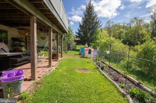 62 White Dogwood Dr, Etters PA  17319-9569 exterior