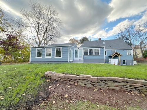 83 Becker Ave, Kensington CT  06037-1329 exterior