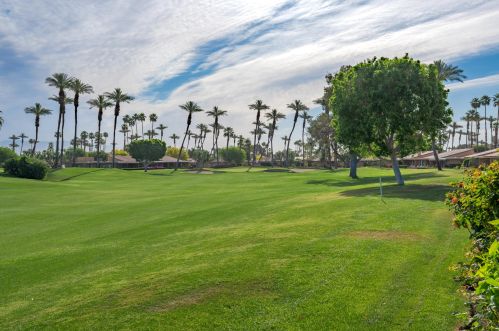 54 Palma Dr, Rancho Mirage, CA 92270-3844