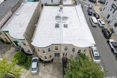136-06 Hillside Ave, Jamaica, NY 11418-1743