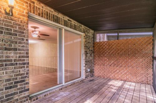 3571 Edington Way, Palm Harbor FL  34685-1129 exterior