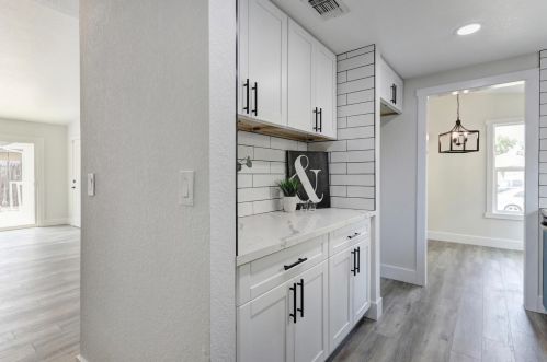 4958 Yucca Way, North Highlands CA  95660-5647 exterior