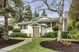 7622 22nd St, Medina, WA 98039-2357