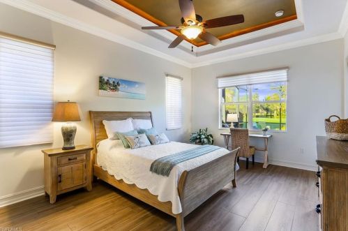 6488 Caldecott Dr, Naples FL  34113-3193 exterior