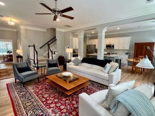 2500 Draymohr Ct, Mount Pleasant SC  29466-7110 exterior
