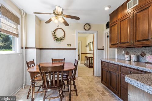 123 Old Kennett Rd, Kennett Sq PA  19348-2631 exterior