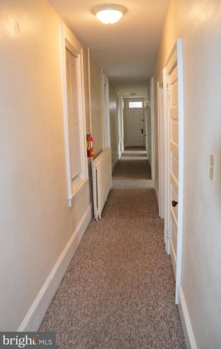 515 Norwegian St, Primrose, PA 17901-2822