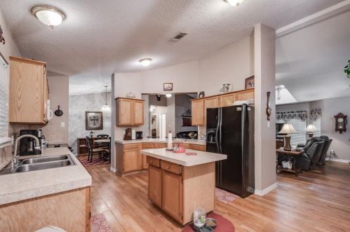 356 County Road 6481, Mont Belvieu TX  77535 exterior