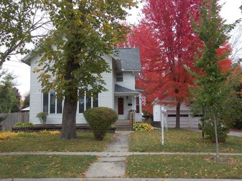 311 Fargo St, Lake Mills, WI 53551-1320