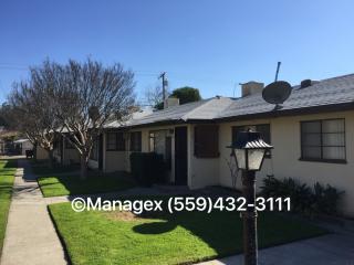 2540 1st St, Fresno CA  93703-1205 exterior
