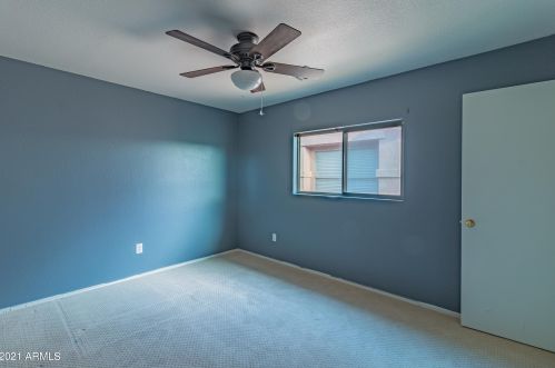 3642 Constitution Dr, Gilbert AZ  85296-8239 exterior