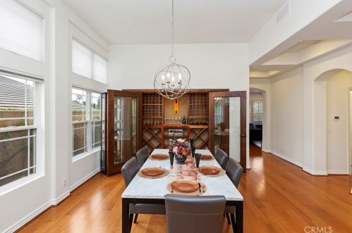 3745 Hollingsworth Rd, Altadena CA  91001-3857 exterior