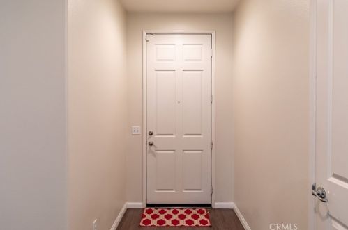 1361 Crown Imperial Ln, Beaumont CA  92223-8487 exterior