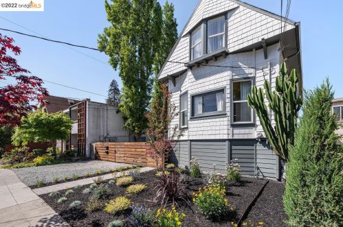 3012 Fulton St, Berkeley CA  94705-1805 exterior