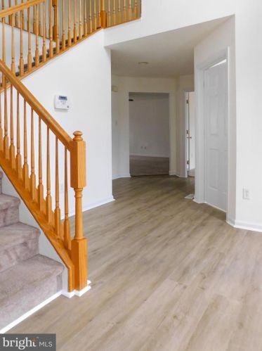 73 Brearly Dr, Erial NJ  08081-4454 exterior