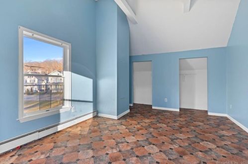 140 Chestnut St, Norwich CT  exterior