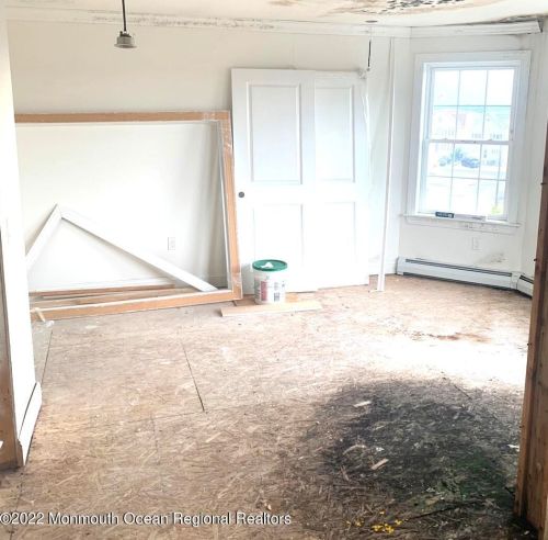 141 Vanard Dr, Bricktown NJ  08723-7428 exterior