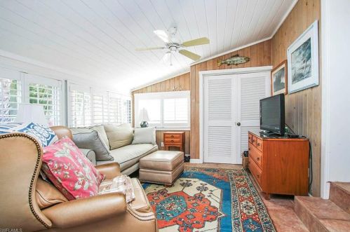 5859 Pine Tree Dr, Sanibel, FL 33957-2305