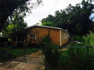 327 1st St, Orlando, FL 32824-8270