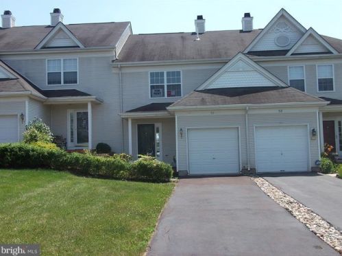 514 Musket Ct, Collegeville PA  19426-1882 exterior