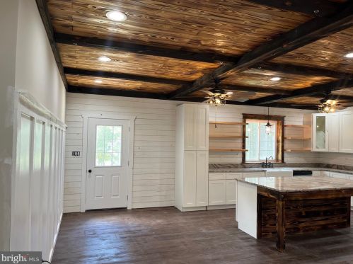 594 Baynesville Rd, Montross VA  22520-2325 exterior