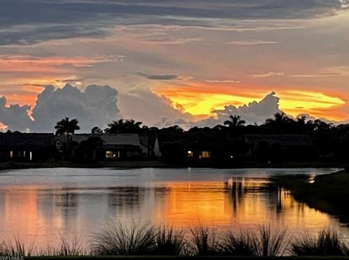 16157 Camden Lakes Cir, Naples FL  34110-2880 exterior