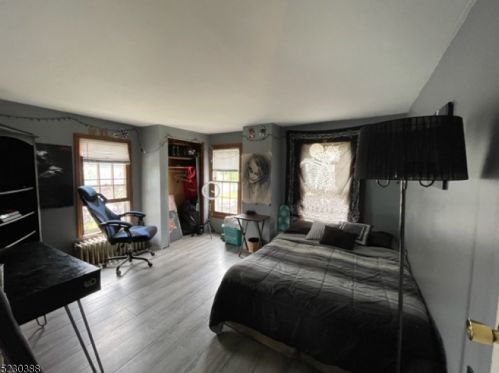 14 4th St, Wantage NJ  07461-2512 exterior