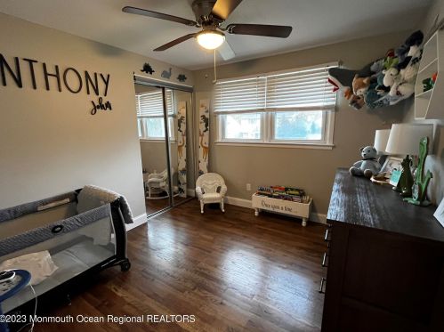 26 Racoon Dr, Hazlet NJ  07730-1418 exterior