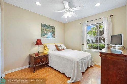 11901 20th St, Hollywood FL  33025-5616 exterior