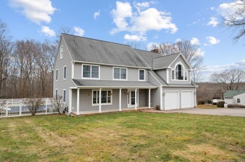 870 Vauxhall Street Ext, Quaker Hill, CT 06375-4152