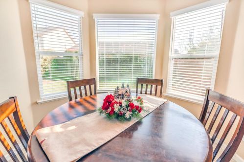 679 Apricot Ct, Los Banos CA  93635-9691 exterior