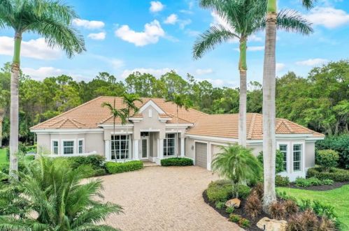9321 Lakebend Preserve Ct, Bonita Springs, FL 34135-8148