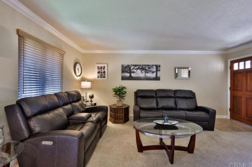 4847 Williamsburg Ln, La Mesa, CA 91942-7813