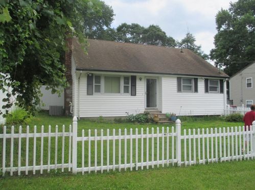 15 Teele St, Brockton, MA 02302-2344