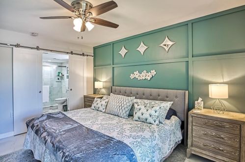 1211 Commonwealth Cir, Naples FL  34116-6629 exterior