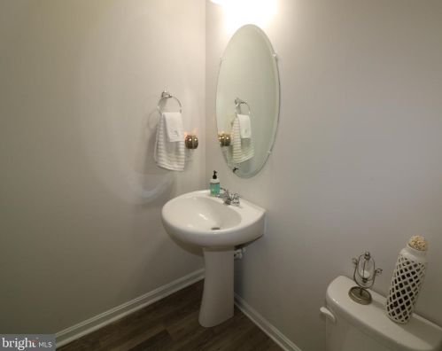 475 Sunshine Blvd, Frederica DE  19946 exterior