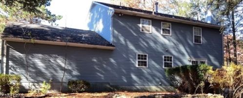 14 Continental Rd, West Milford Lakes, NJ 07480-1817