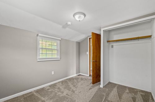 683 1st Ave, Bridgeville PA  15017-1341 exterior