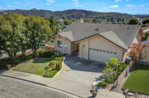 510 Platino Ln, Pismo Beach, CA 93420-2309