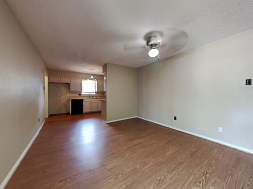 2209 Vanderbilt Ct, Denton TX  76201-0715 exterior